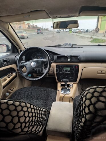 Volkswagen Passat 2003, 395,000 km - 1.8 l - Bakı