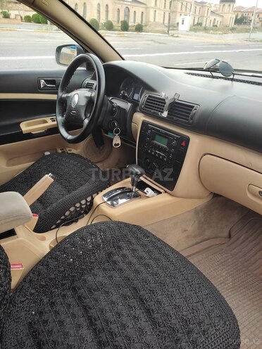 Volkswagen Passat 2003, 395,000 km - 1.8 l - Bakı