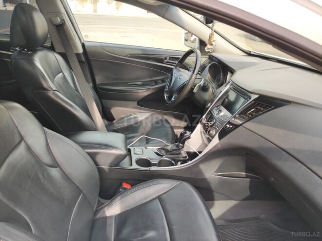 Hyundai Sonata 2013, 200,000 km - 2.0 l - Goranboy