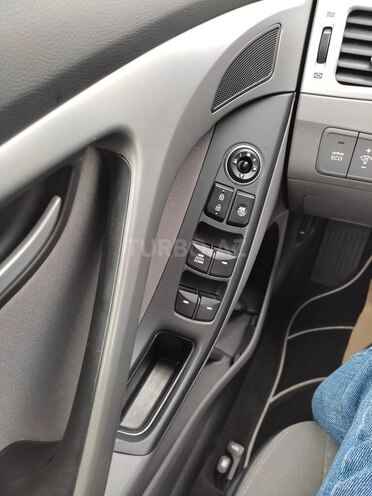 Hyundai Elantra 2013, 98,800 km - 1.8 l - Bakı
