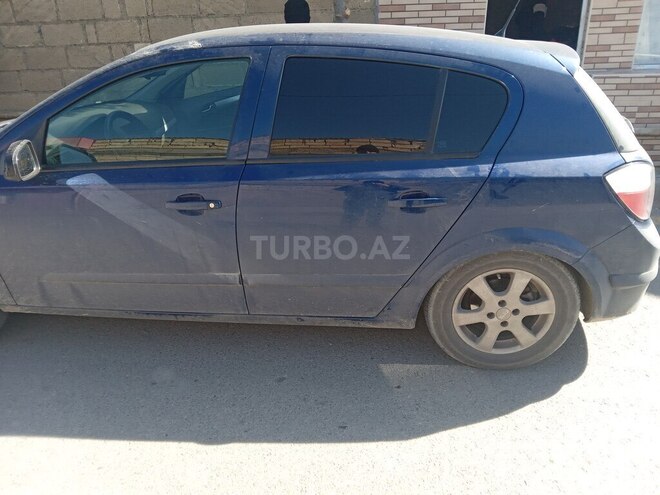Opel Astra 2005, 252,000 km - 1.4 l - Bakı