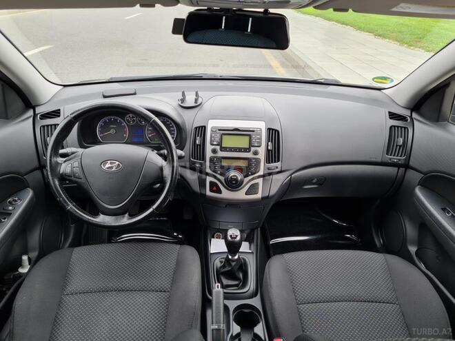 Hyundai i30 2010, 174,000 km - 1.4 l - Bakı