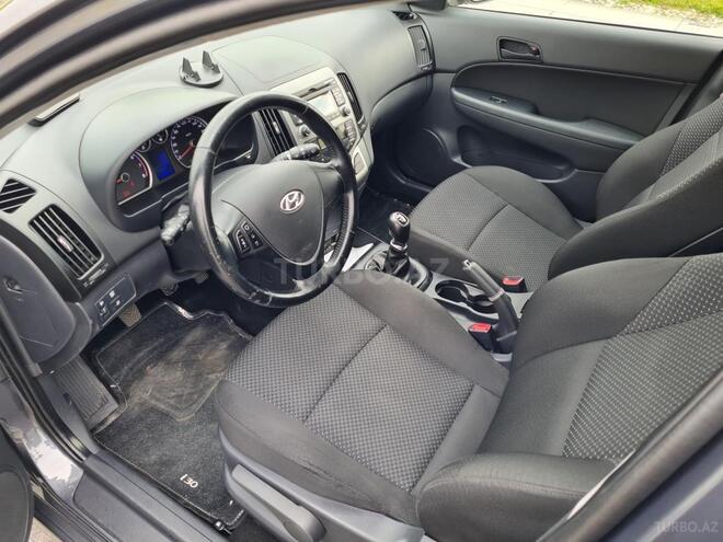 Hyundai i30 2010, 174,000 km - 1.4 l - Bakı