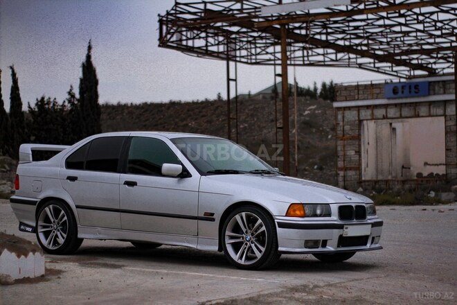 BMW 318 1996, 300,000 km - 1.8 l - Bakı