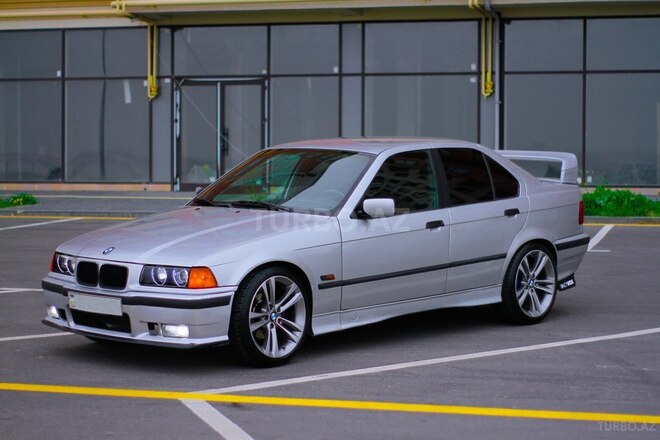BMW 318 1996, 300,000 km - 1.8 l - Bakı