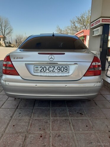 Mercedes E 240 2005, 178,000 km - 2.6 l - Gəncə