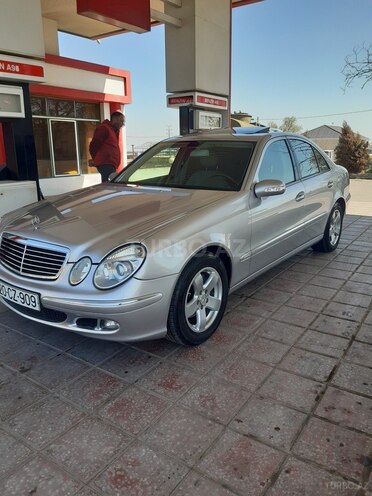 Mercedes E 240 2005, 178,000 km - 2.6 l - Gəncə