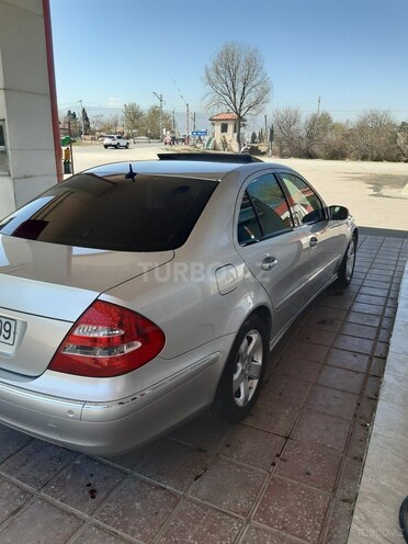 Mercedes E 240 2005, 178,000 km - 2.6 l - Gəncə