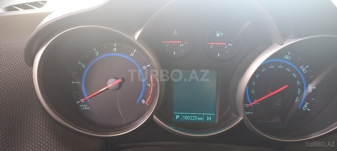 Chevrolet Cruze 2015, 179,000 km - 1.4 l - Yevlax