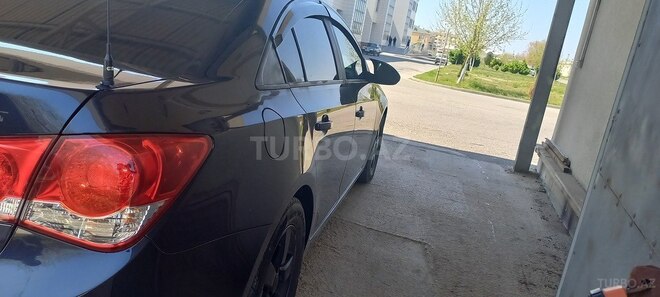 Chevrolet Cruze 2015, 179,000 km - 1.4 l - Yevlax