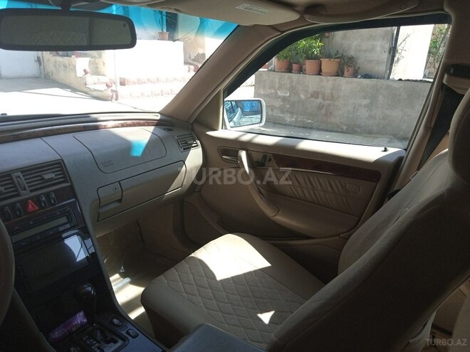 Mercedes C 280 1999, 268,223 km - 2.8 l - Şirvan