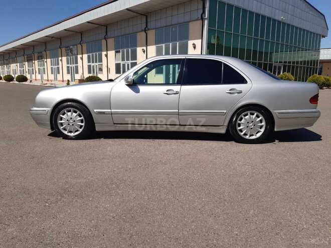 Mercedes C 220 2000, 318,899 km - 2.2 л - İmişli