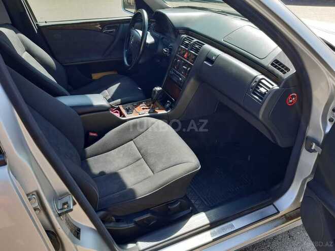 Mercedes C 220 2000, 318,899 km - 2.2 л - İmişli