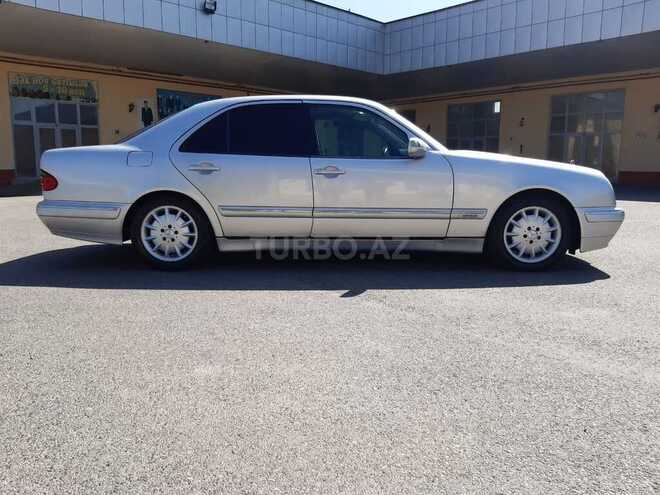 Mercedes C 220 2000, 318,899 km - 2.2 л - İmişli
