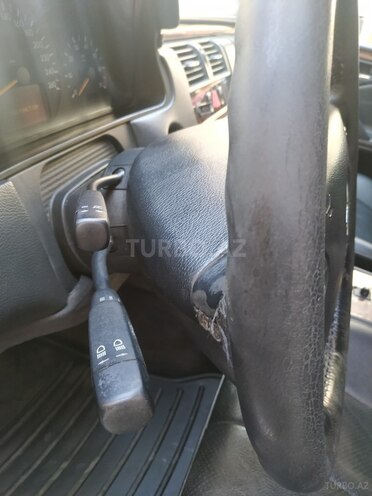 Mercedes E 240 2000, 275,000 km - 2.4 l - Bakı