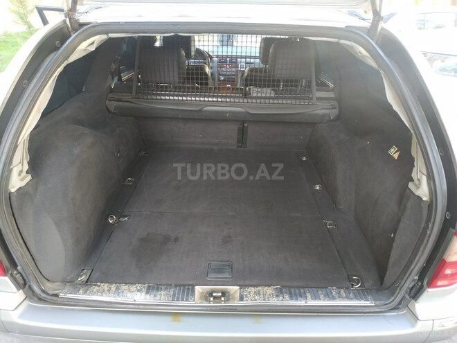 Mercedes E 240 2000, 275,000 km - 2.4 l - Bakı