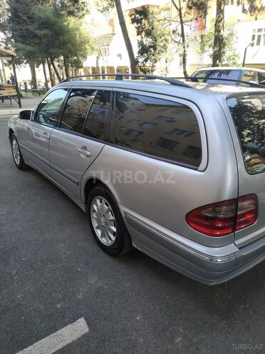 Mercedes E 240 2000, 275,000 km - 2.4 l - Bakı