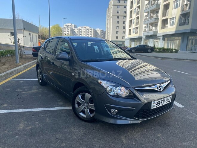 Hyundai i30 2011, 185,000 km - 1.4 l - Bakı