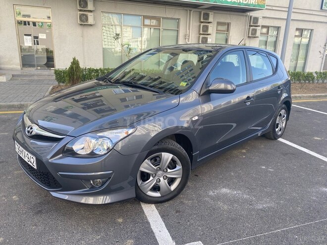Hyundai i30 2011, 185,000 km - 1.4 l - Bakı
