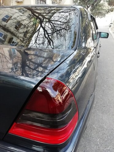 Mercedes C 180 1997, 200,000 km - 1.8 l - Bakı