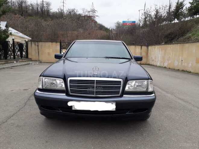 Mercedes C 240 1999, 250,000 km - 2.4 l - Qusar