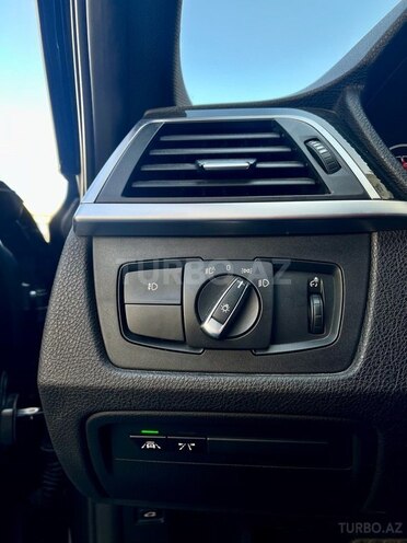 BMW 330 2018, 60,000 km - 2.0 л - Bakı