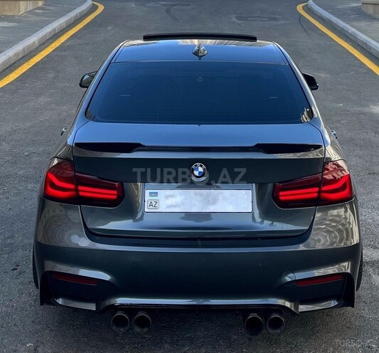 BMW 330 2018, 60,000 km - 2.0 л - Bakı