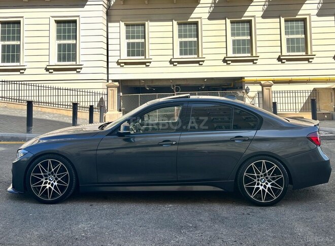 BMW 330 2018, 60,000 km - 2.0 л - Bakı