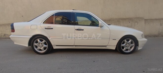 Mercedes C 200 1996, 420,000 km - 2.0 л - Bakı
