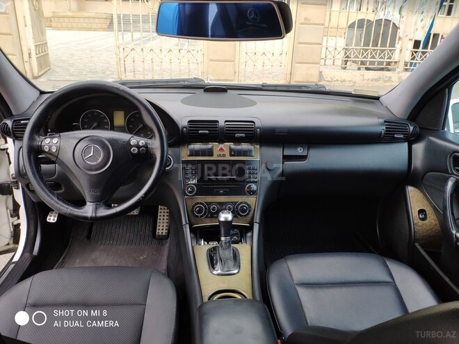 Mercedes C 230 2006, 260,000 km - 2.5 l - Bakı