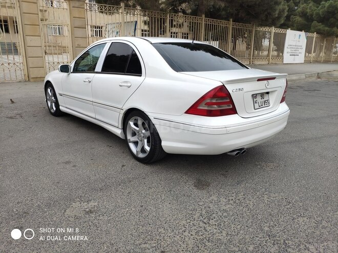 Mercedes C 230 2006, 260,000 km - 2.5 l - Bakı