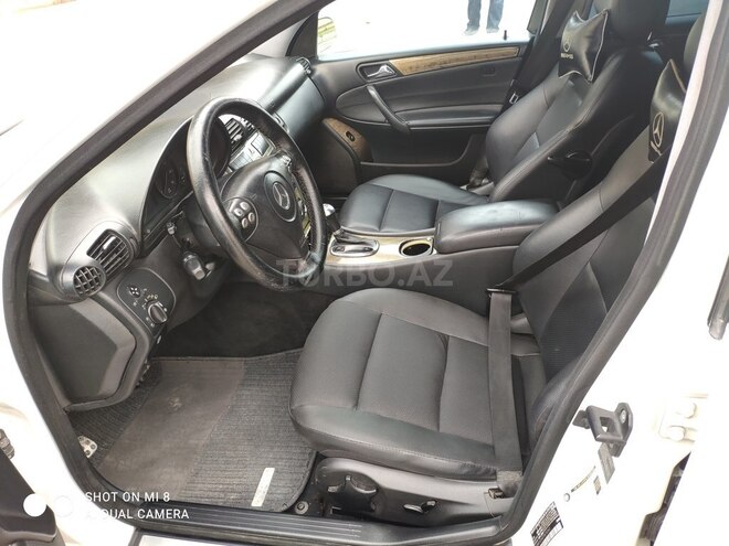 Mercedes C 230 2006, 260,000 km - 2.5 l - Bakı