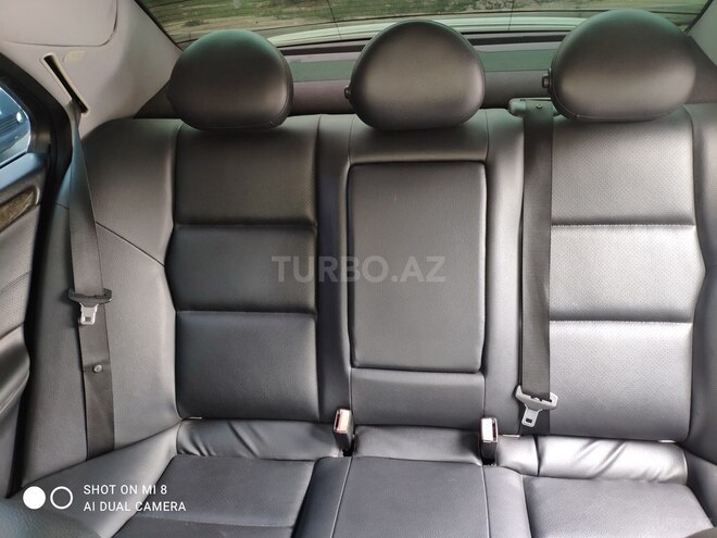 Mercedes C 230 2006, 260,000 km - 2.5 l - Bakı