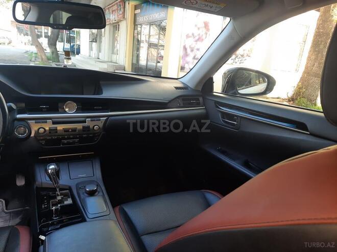 Lexus ES 250 2015, 93,000 km - 2.5 л - Bakı