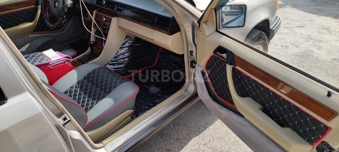 Mercedes E 200 1992, 458,632 km - 2.0 л - Bakı