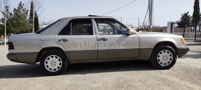 Mercedes E 200 1992, 458,632 km - 2.0 л - Bakı
