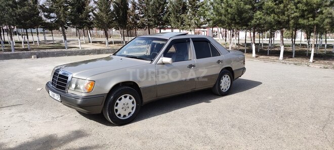 Mercedes E 200 1992, 458,632 km - 2.0 л - Bakı