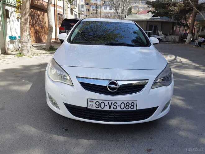 Opel Astra 2013, 162,000 km - 1.4 l - Bakı