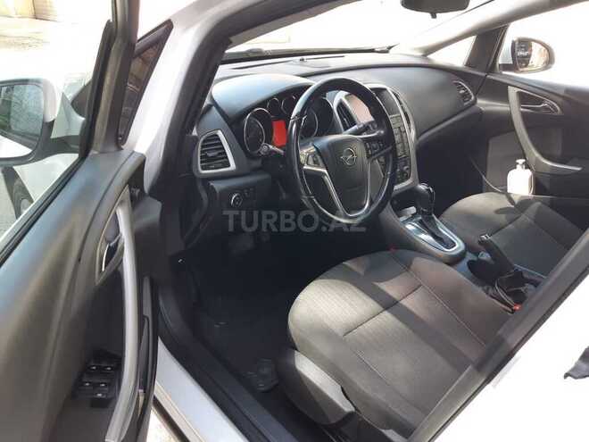 Opel Astra 2013, 162,000 km - 1.4 l - Bakı