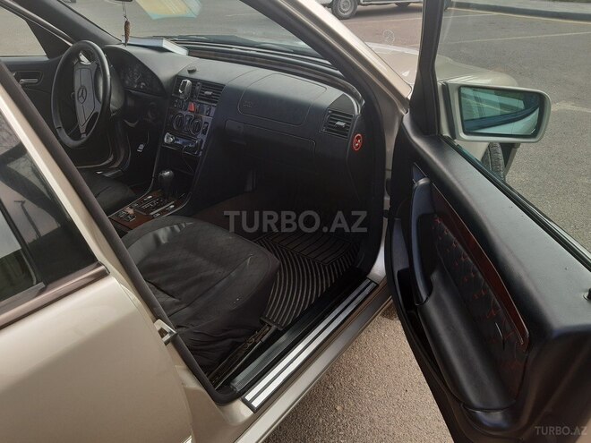 Mercedes C 240 1998, 300,000 km - 2.4 л - Bakı