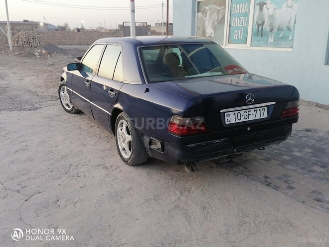 Mercedes E 280 1995, 300,000 km - 2.8 l - Sumqayıt