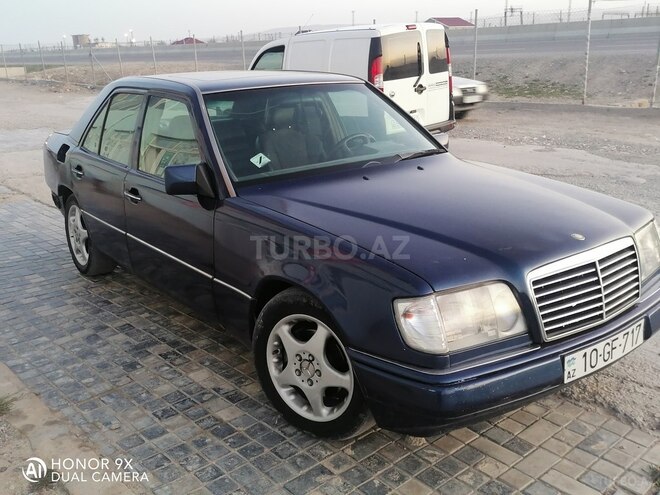 Mercedes E 280 1995, 300,000 km - 2.8 l - Sumqayıt
