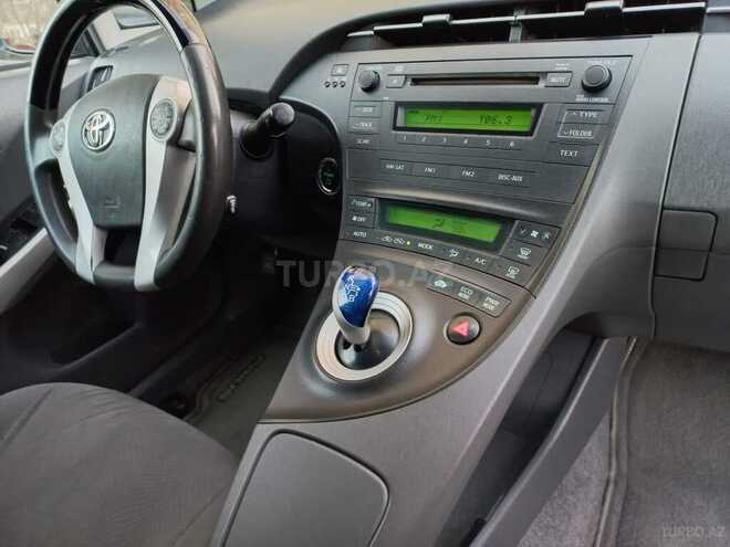 Toyota Prius 2010, 180,000 km - 1.8 l - Bakı