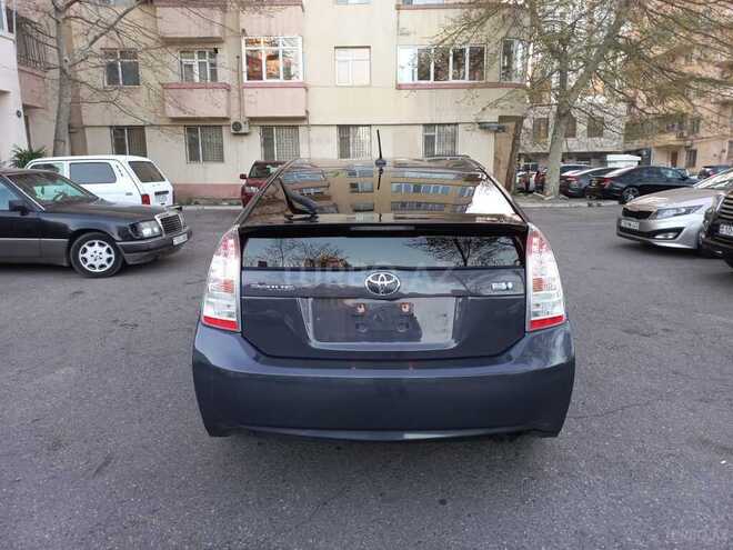 Toyota Prius 2010, 180,000 km - 1.8 l - Bakı