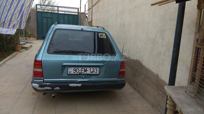Mercedes E 200 1992, 330,000 km - 2.0 l - Bakı
