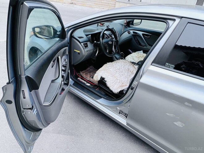 Hyundai Elantra 2014, 135,927 km - 1.8 l - Bakı