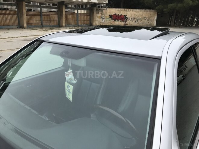 Mercedes E 280 2001, 260,000 km - 2.8 l - Sumqayıt