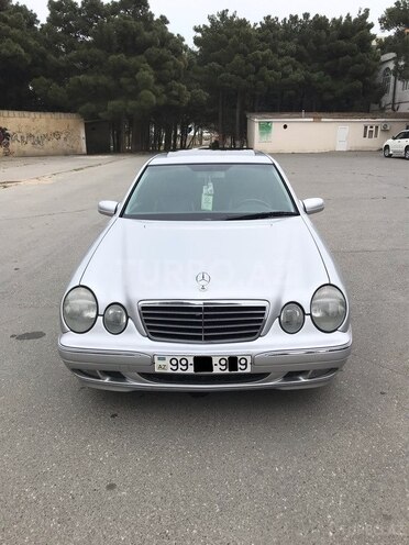 Mercedes E 280 2001, 260,000 km - 2.8 l - Sumqayıt