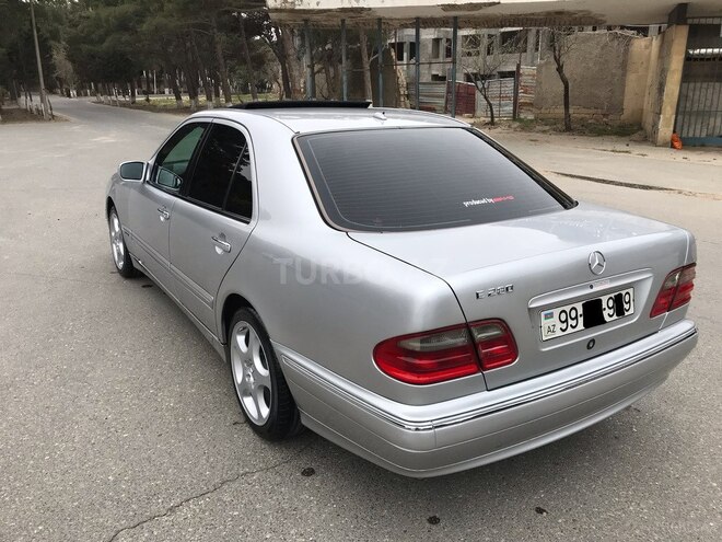 Mercedes E 280 2001, 260,000 km - 2.8 l - Sumqayıt