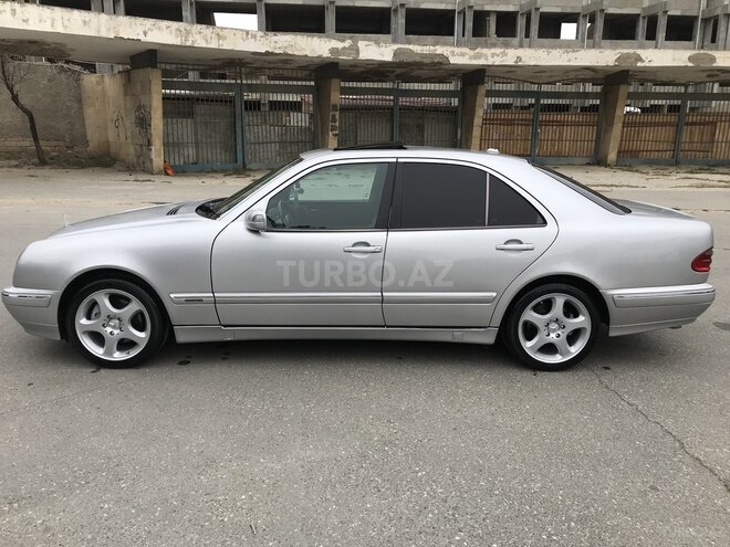 Mercedes E 280 2001, 260,000 km - 2.8 l - Sumqayıt